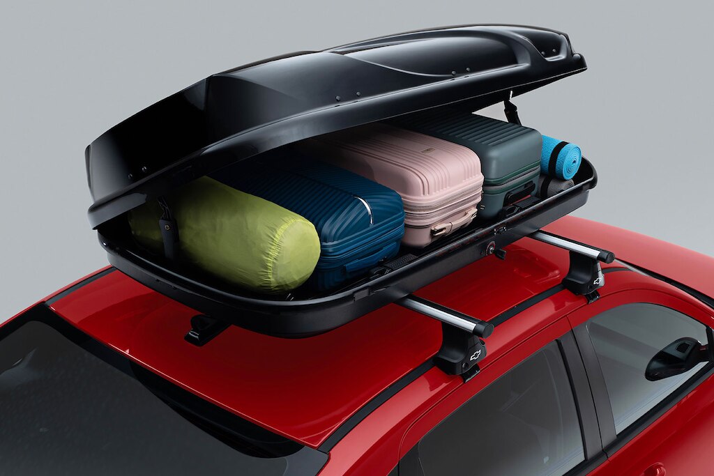 Concha porta equipaje y accesorios externos para viajar en tu Chevrolet Aveo 2025 nuevo auto tipo sedán