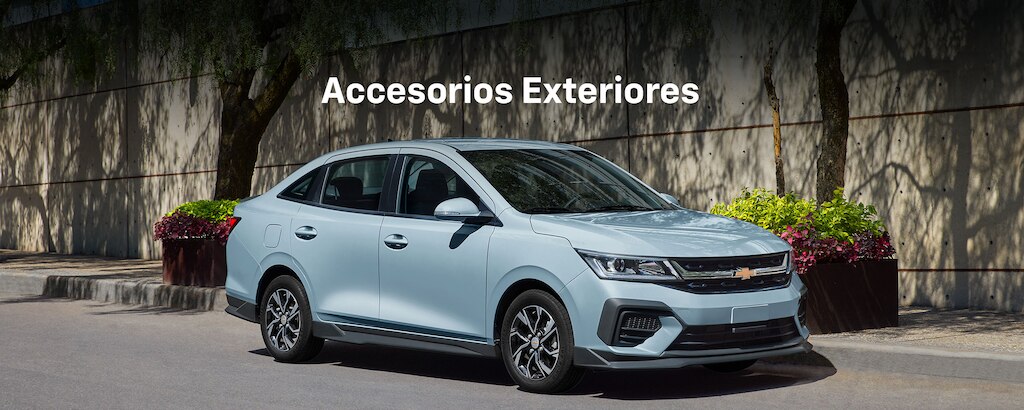 Conoce los accesorios externos originales disponibles para tu nuevo auto tipo sedán Chevrolet Aveo 2025