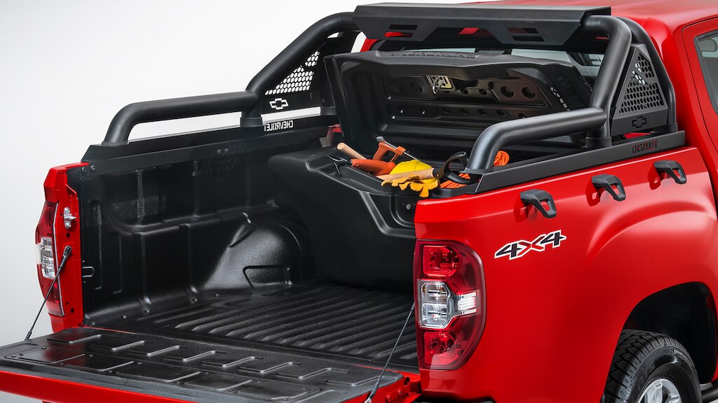 Accesorios de caja de carga y remolque para tu Chevrolet S10 Max 2024 que facilitarán tu trabajo.